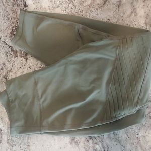 Old Navy motto legging